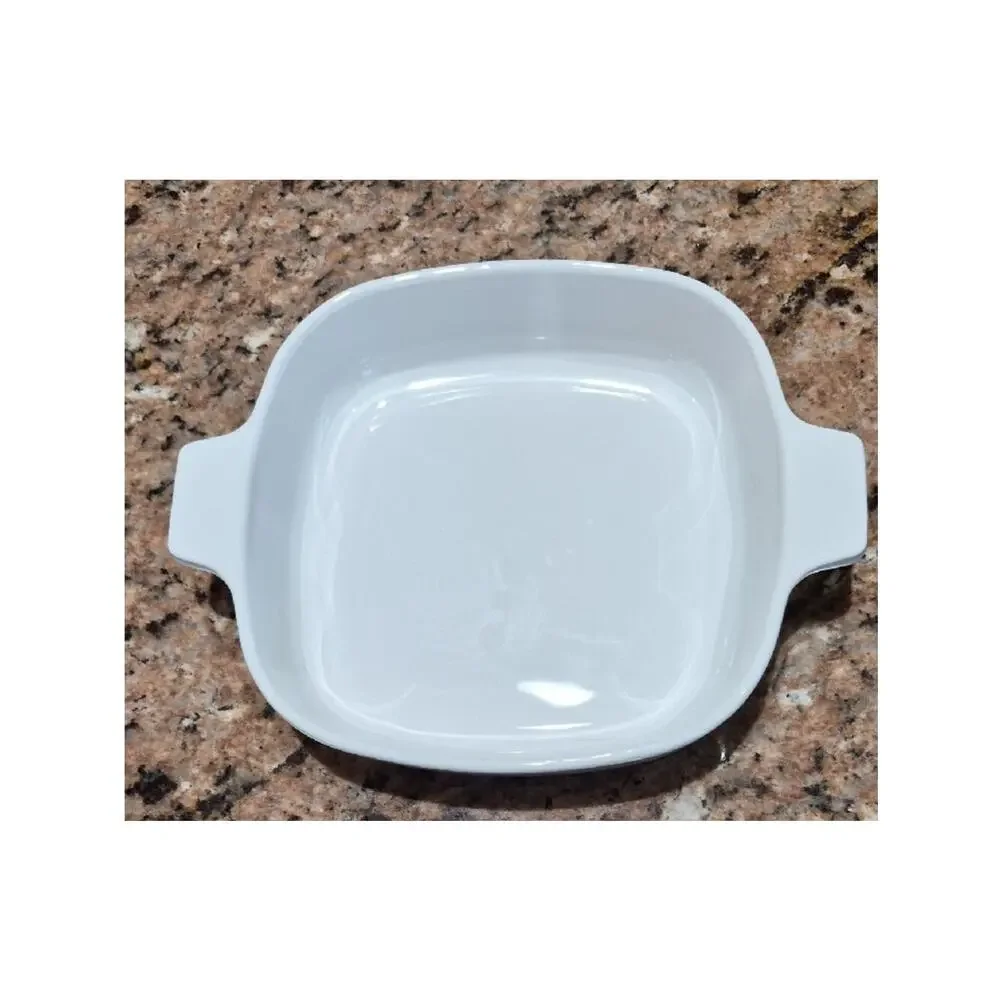 Corning Ware P-7-B White Baking Casserole with Blue Cornflower and Glass Lid